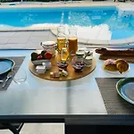Bed & Breakfast Le 8 3*