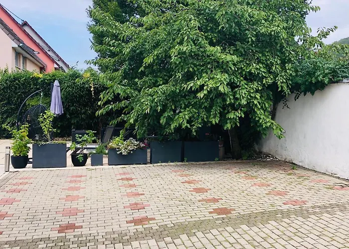 Le 8 Bed & Breakfast