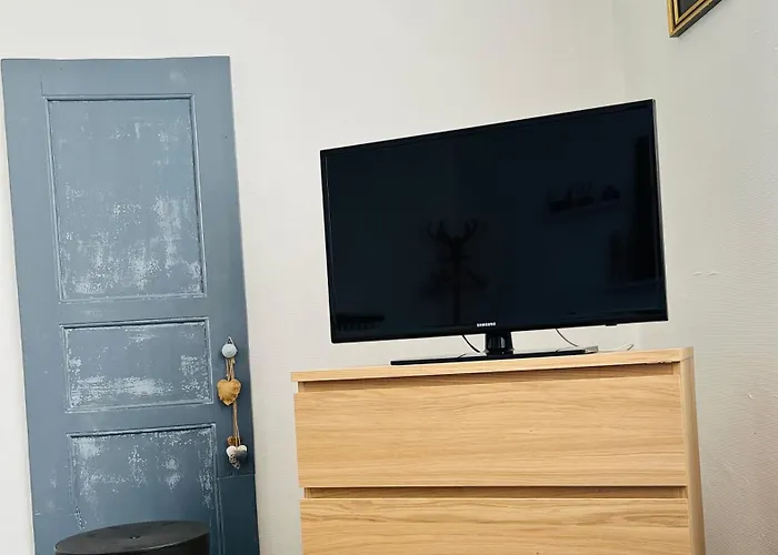 Le 8 Bed & Breakfast 3*